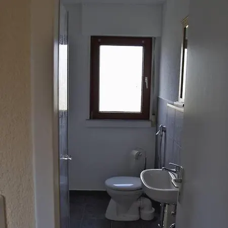 Ferienhaus Vollmersbach 펜션 *